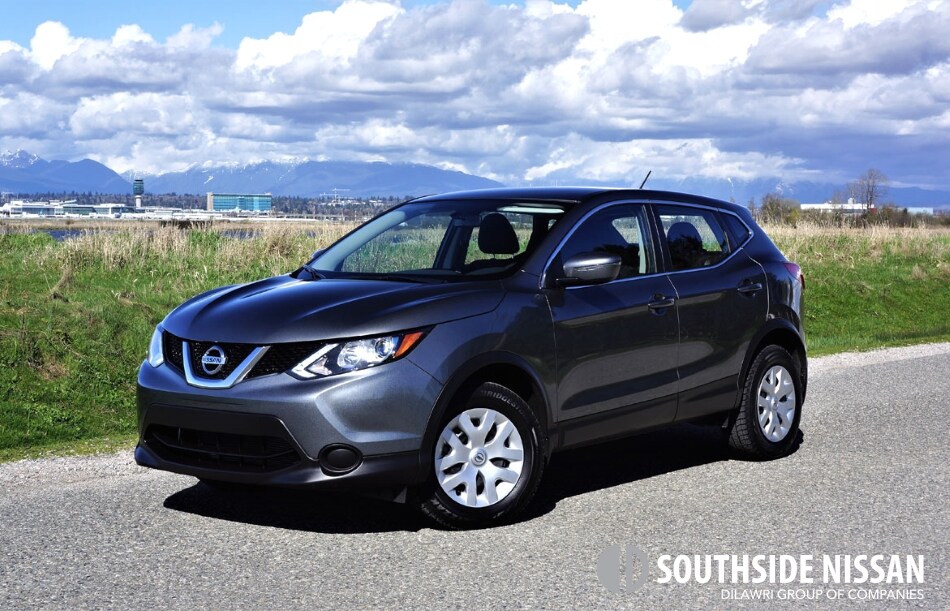 18_nissan_qashqai_s_fwd_00100.jpg