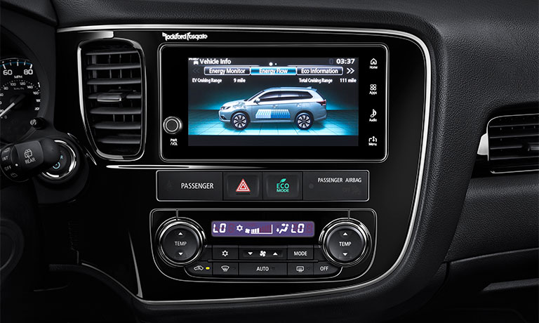 2018 Mitsubishi Outlander PHEV Interior 2018 Mitsubishi Outlander PHEV interior tech