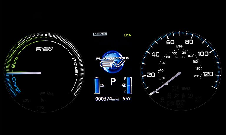 2019 Mitsubishi Outlander PHEV Interior 2019 Mitsubishi Outlander PHEV Interior technology view