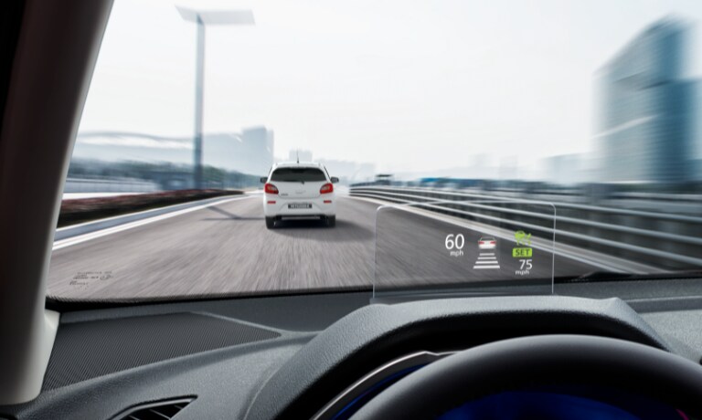 2020 Mitsubishi Eclipse Cross heads up display