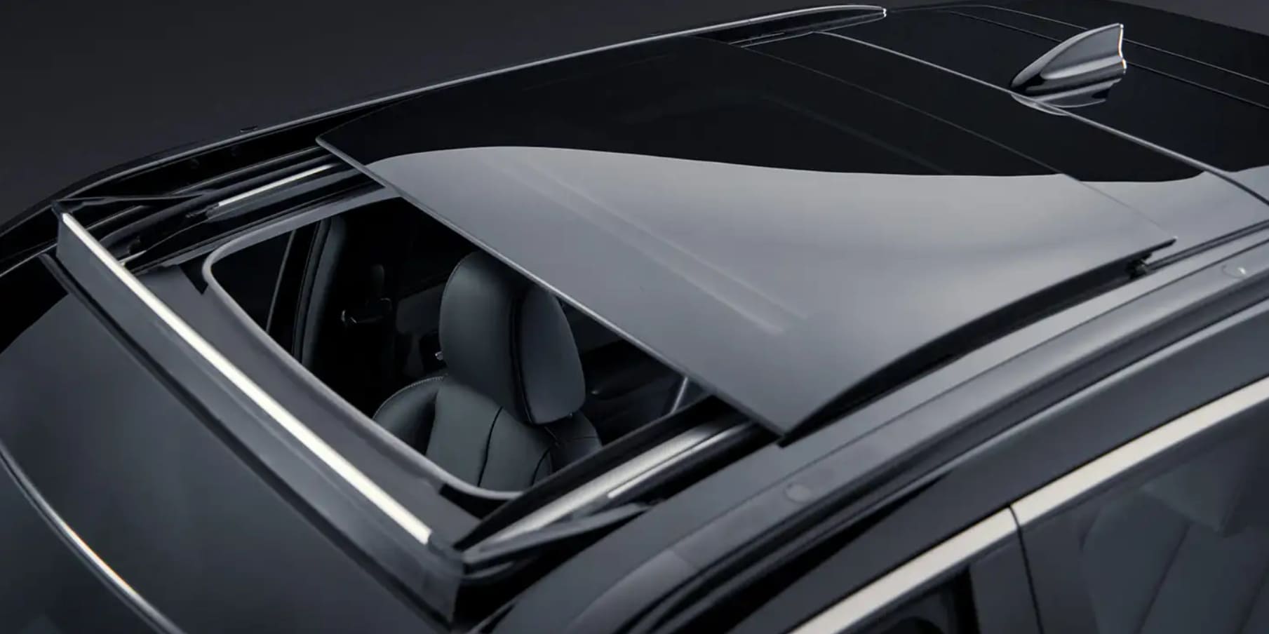 eclipse-cross-sunroof.png