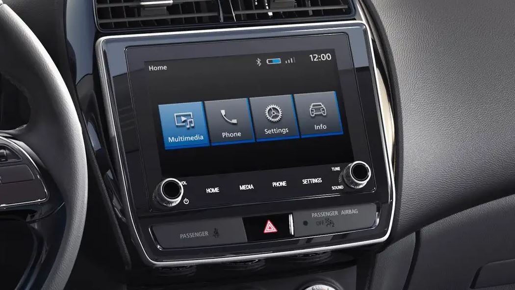 2020_outlander_sport_console.jpg