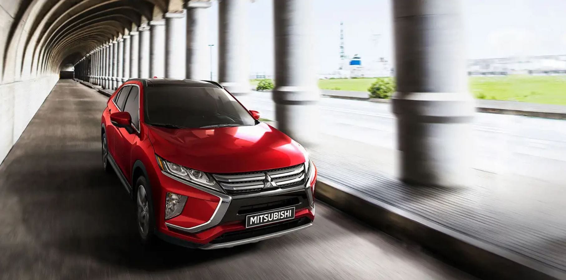 eclipse-cross-pillars.jpg
