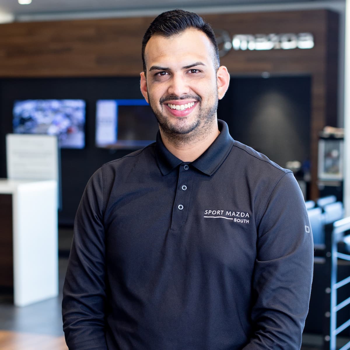 Finance Expert JOSH VELAZQUEZ