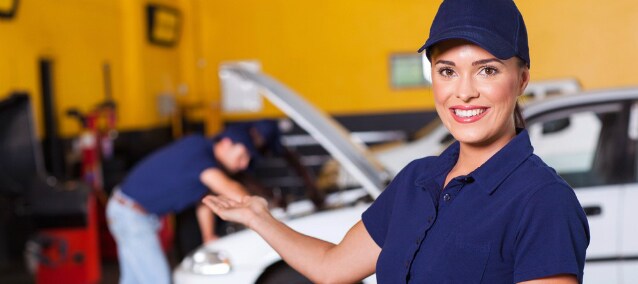 Happy service technicians will service your Lincoln at our Springfield Ford Lincoln service center.jpg