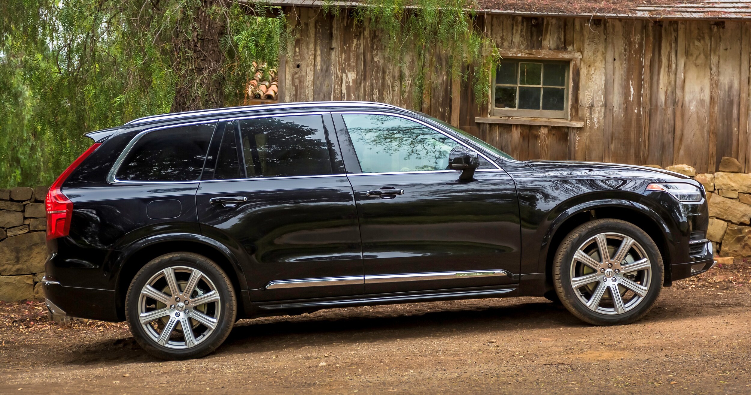 XC90 ext profile shed.jpg