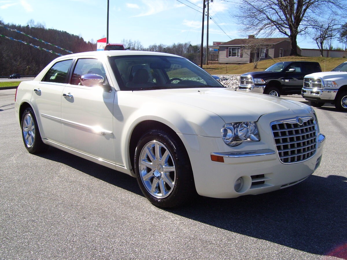 2008 Chrysler 300c hemi specs #3