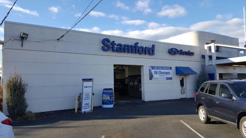 Stamford_Hyundai_servicedoor.jpg