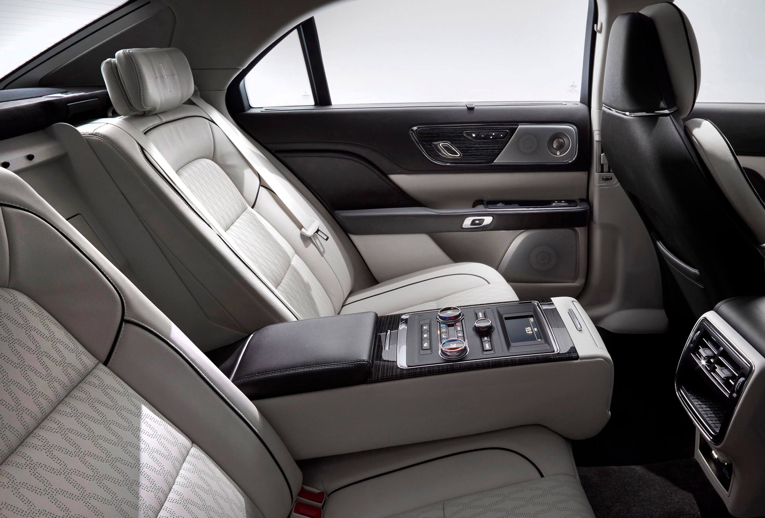 Continental Rear Interior.jpg