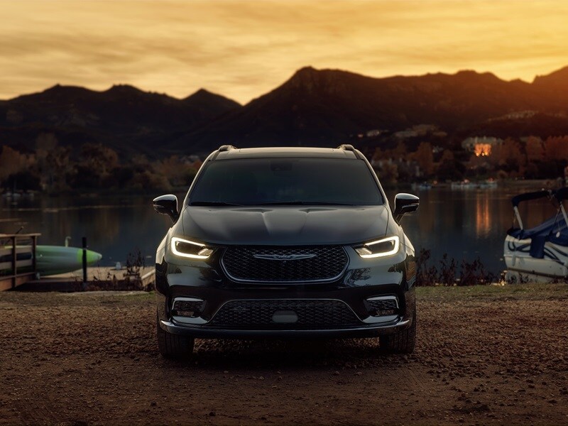 Chrysler Dealer near Me