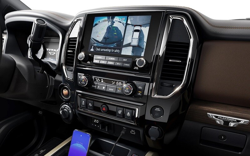 Nissan Titan Infotainment