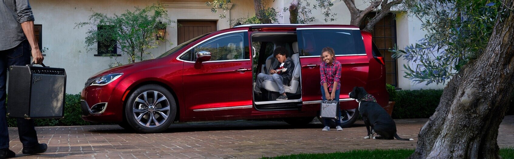 Order Chrysler Pacifica Online near Boston, MA