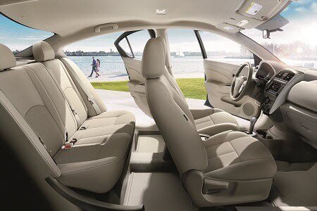 2018 Nissan Versa Interior.jpg