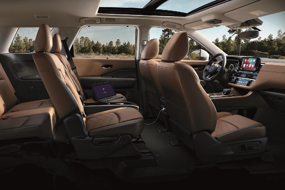 Nissan Pathfinder Interior