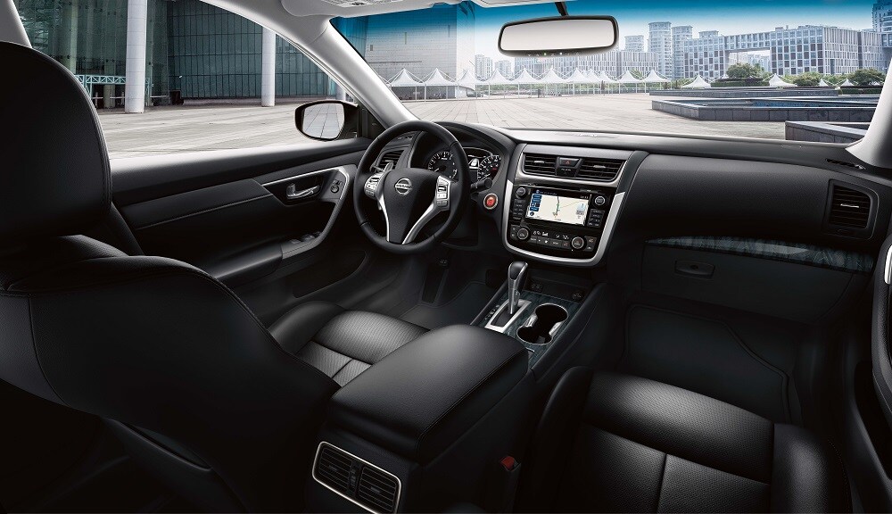 2018 Nissan Altima Charcoal Interior