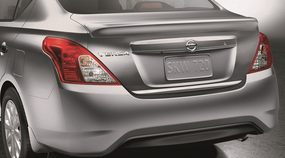 2019 Nissan Versa MPG