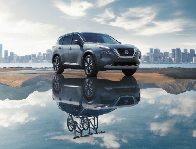 Nissan Dealer near Earth City, MO.
