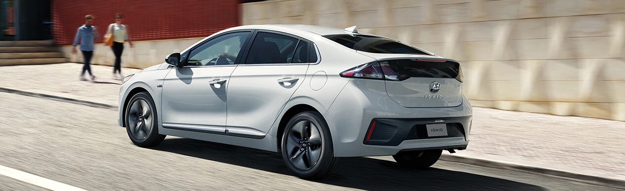 Hybrids vs. Plug-In Hybrids in Halifax, NS