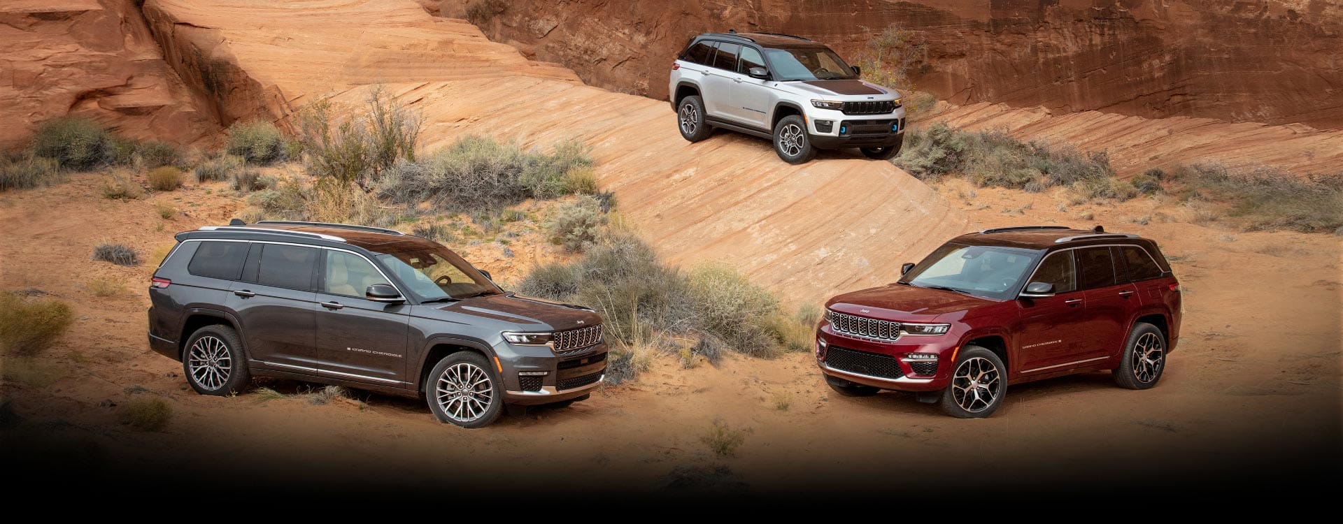 2023-Grand-Cherokee-Exterior-Hero-Desktop.jpeg