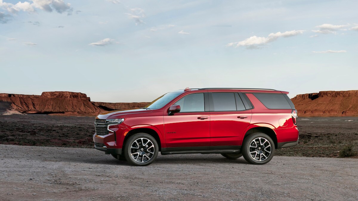 2021-Chevrolet-Tahoe-RST-001.jpg