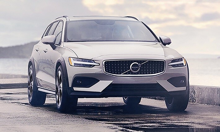 2021 V60CC_front