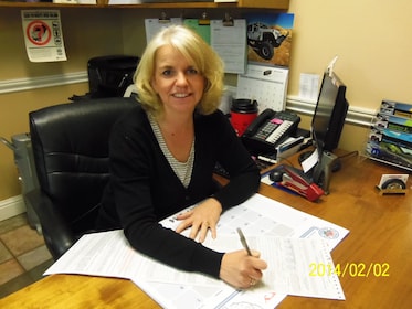 Staff member Tammy Diller from ID_89833218d476