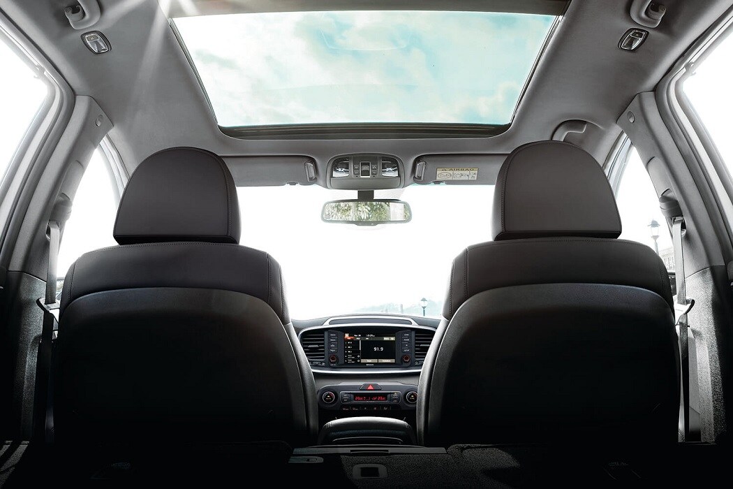 2020 Kia Sorento Interior - Panoramic Sunroof 2020 Kia Sorento Interior - Panoramic Sunroof