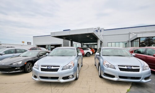 Subaru of Kings Automall_Outside.png