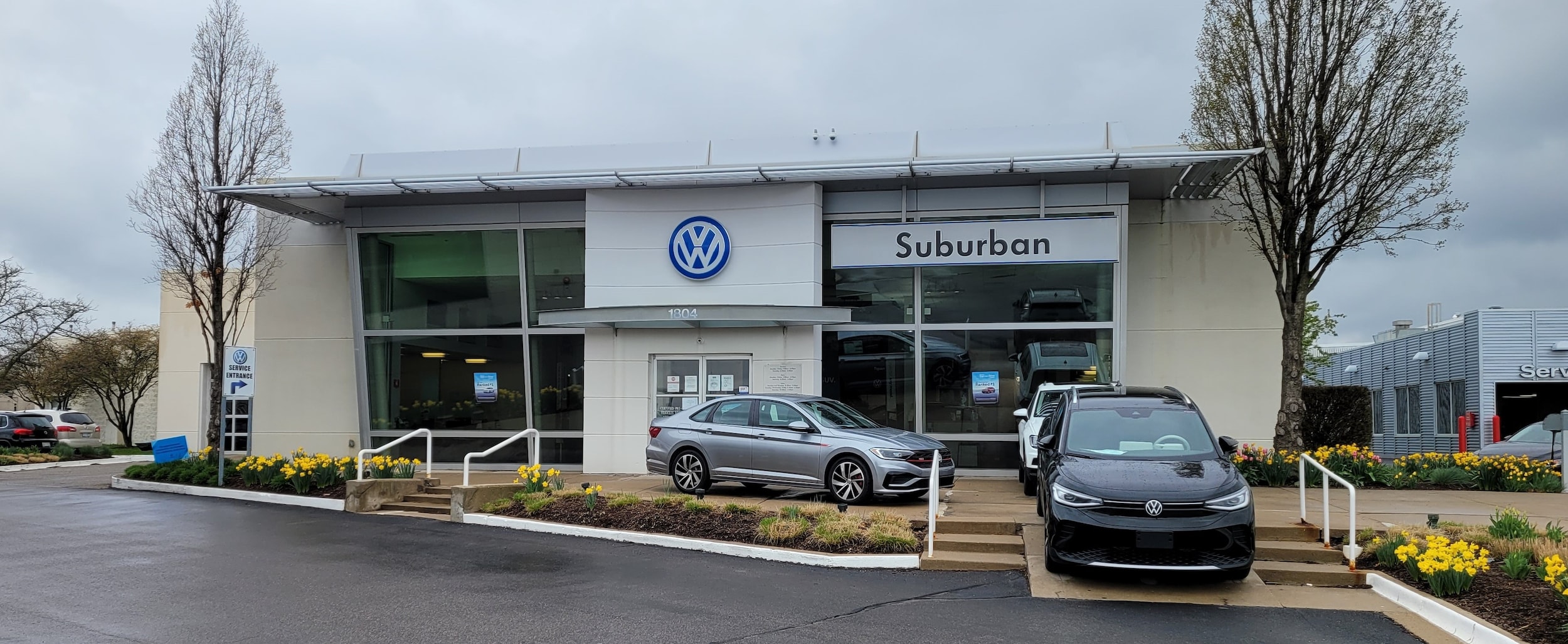 Updated-SuburbanVWofTroy-StoreFront.jpg