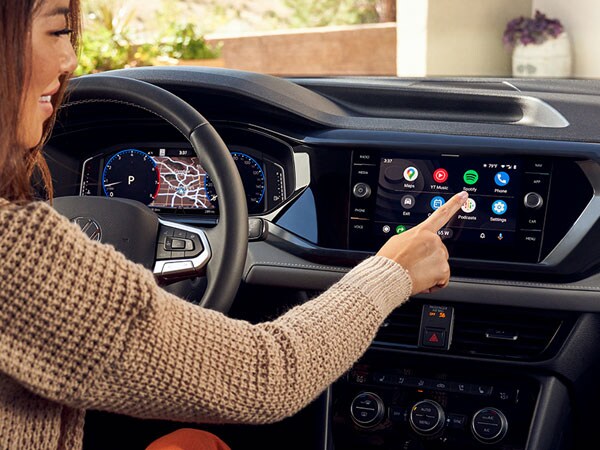 2022 Volkswagen Taos Interior