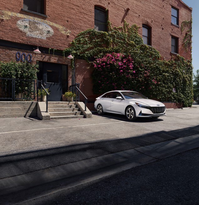 2021-Hyundai-Elantra-Limited-Sedan-L02.jpeg