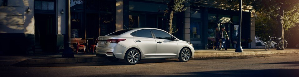 2021-Hyundai-Accent-Limited-Sedan-L04.jpeg