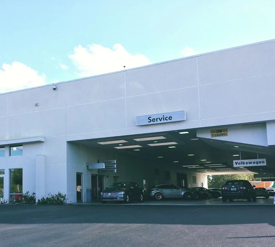 Sunset VW - Service Center.jpg