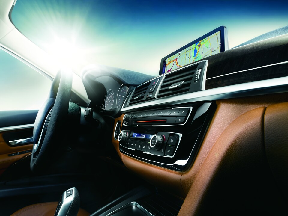 BMW-Accessories-04.png