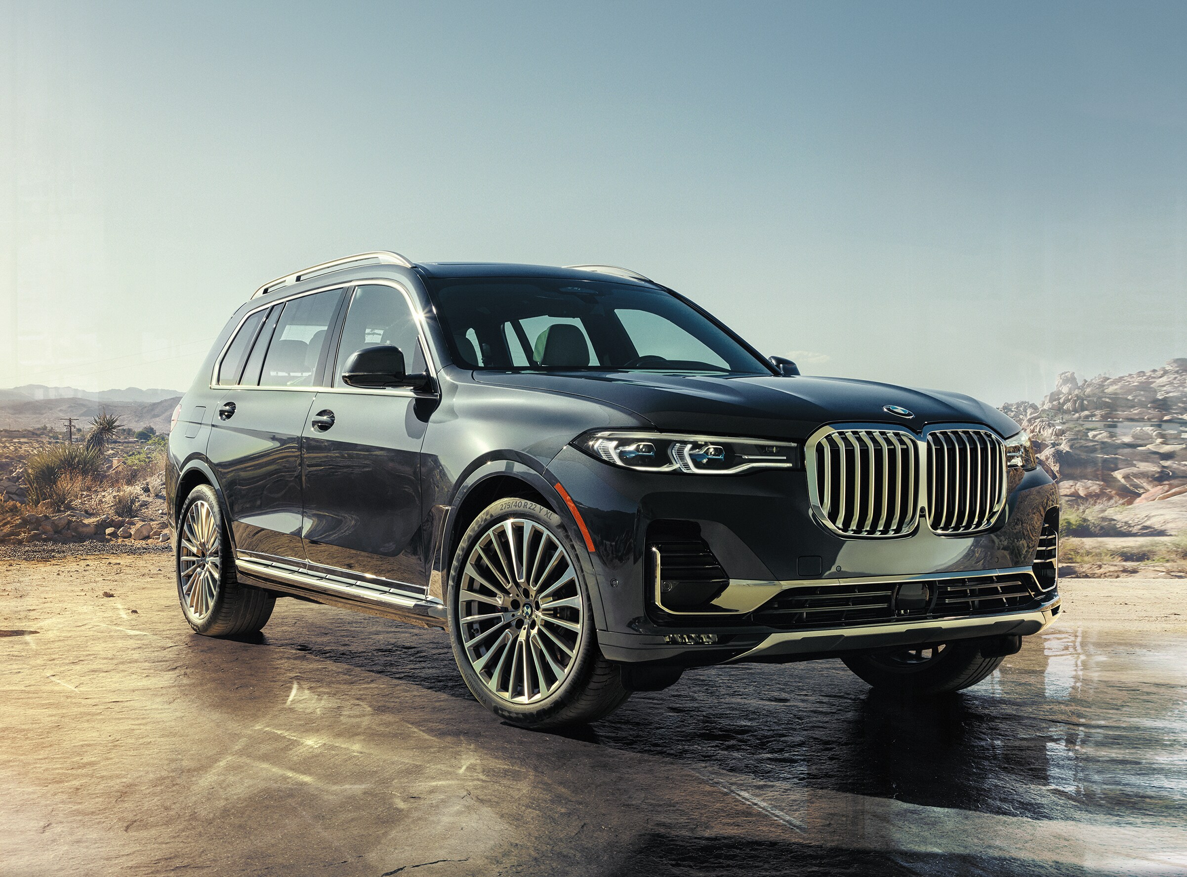 2021-BMW-X7-xDrive40i-Luxury-WheelAddOn-SUV-L07.png