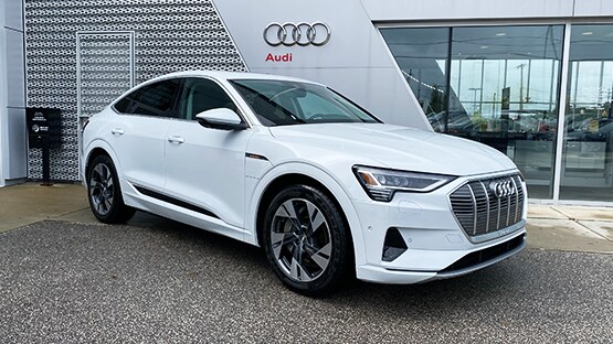 Audi Middleburg Heights - 2020 Audi e-tron Vehicle Special