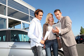 buy-vs-leasing-car.jpg
