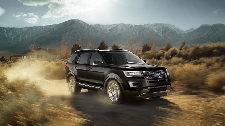 2016 Ford Explorer off road 2016 Ford Explorer off road