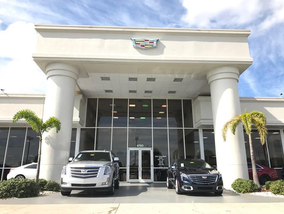 Sunset Cadillac Bradenton front entrance