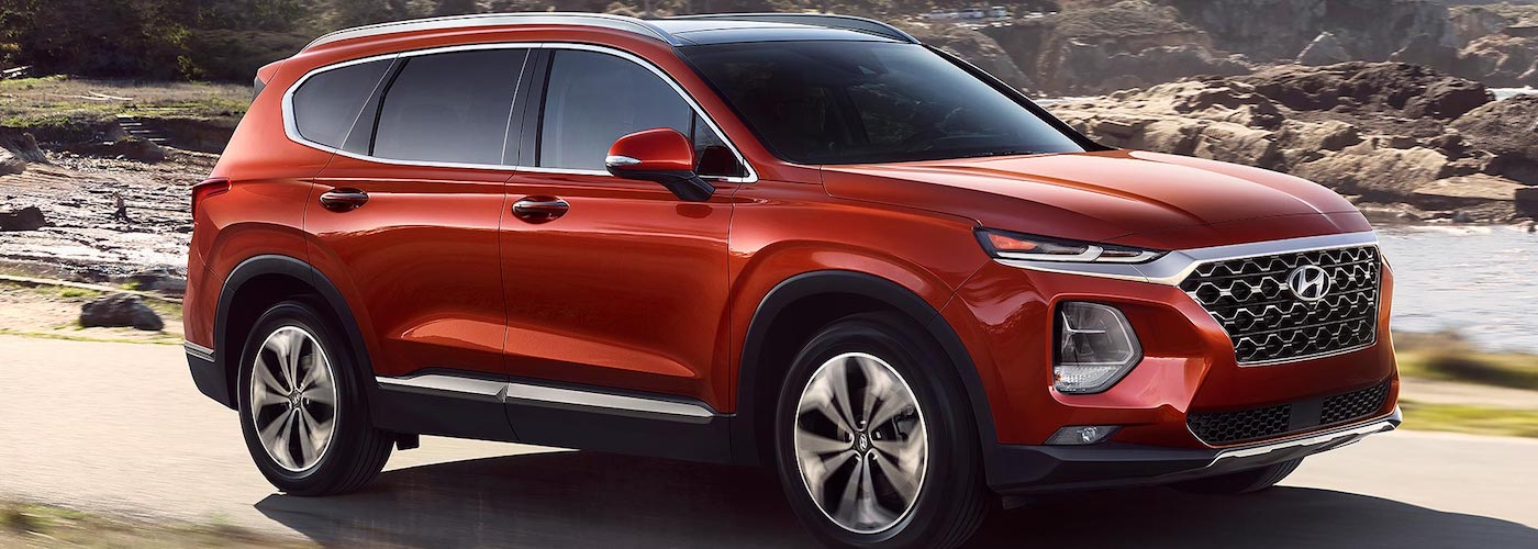 2019 santa fe driving on road