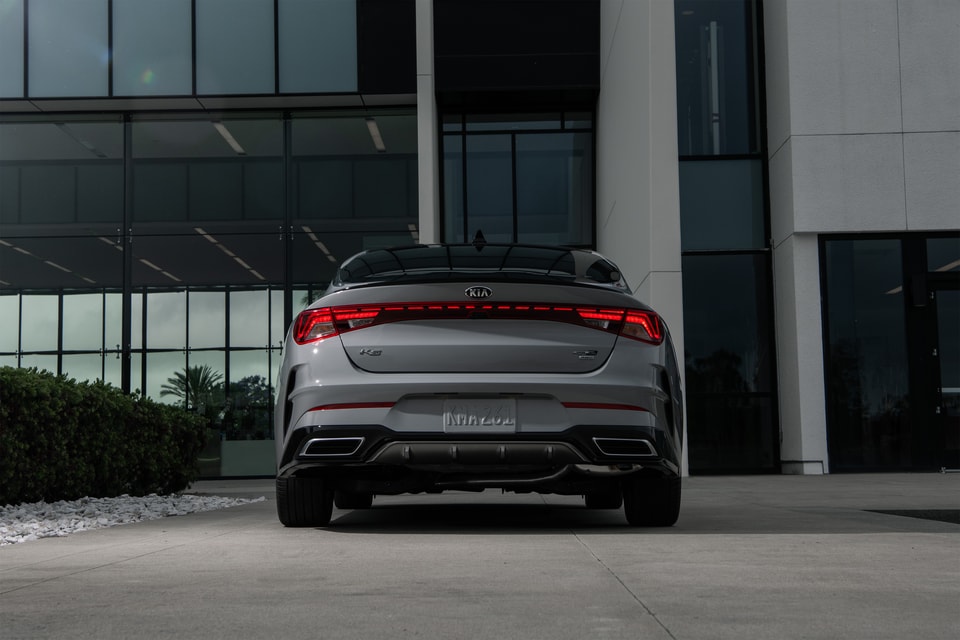 2021-Kia-K5-GT-AWD-Sedan-L11.png