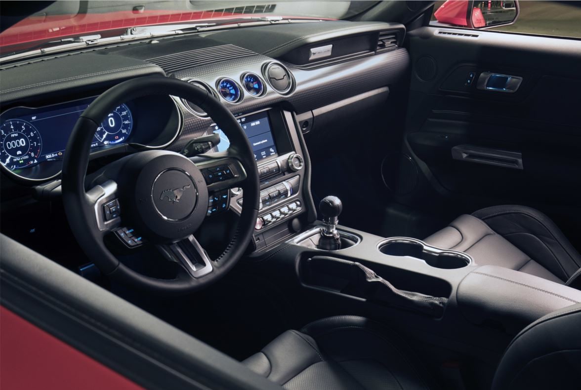 C30.JPG Mustang interior