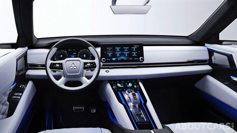 2022 outlander interior.jpg