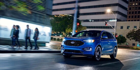The high performance 2019 Ford Edge available to drivers in Tinley Park, IL