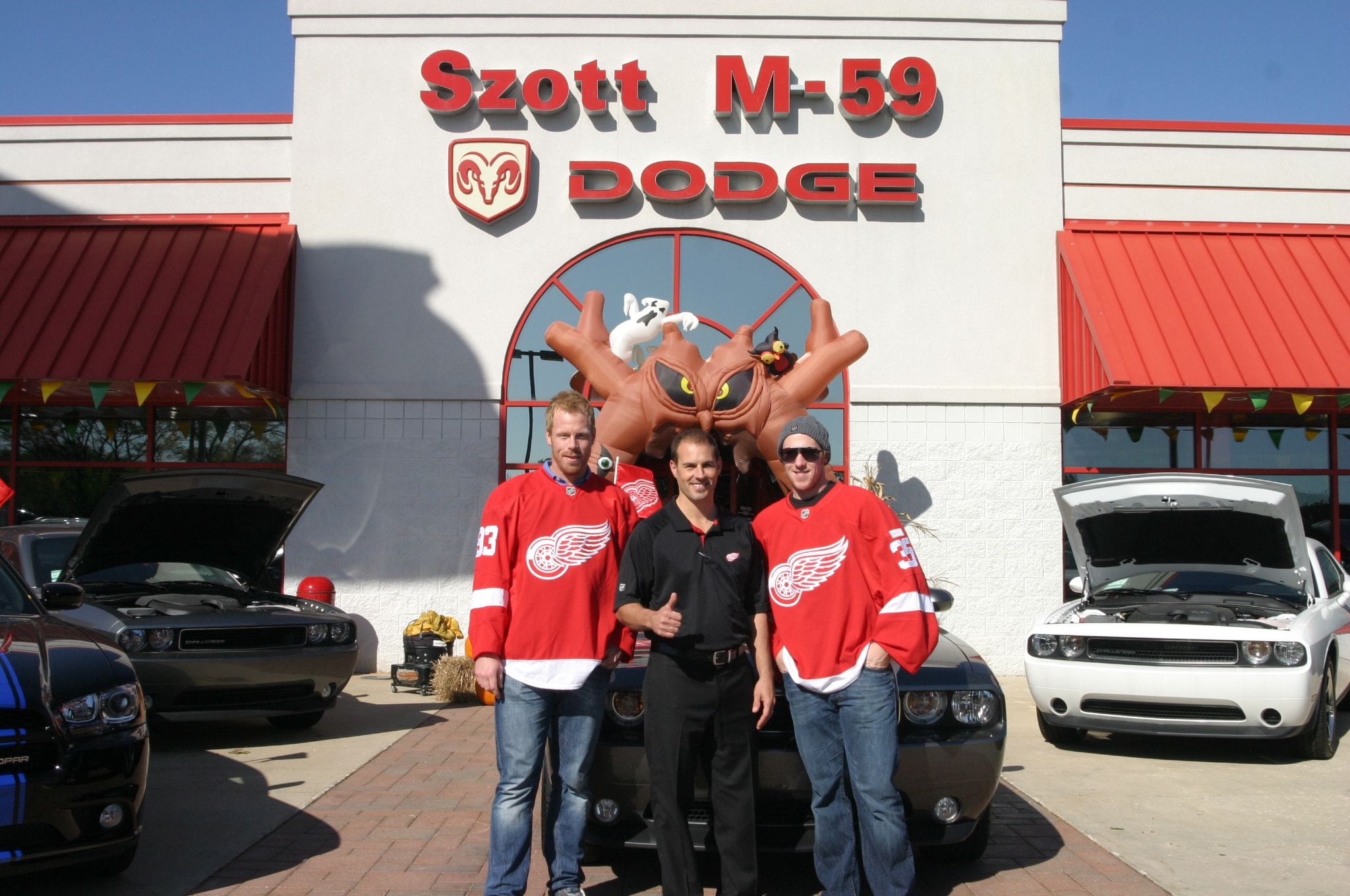 Szott M59 Dodge New Dodge, Ram dealership in Highland, MI 48356