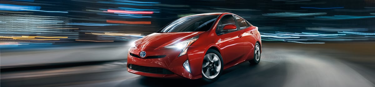 2017-Prius-Four-Touring-Liftback-L01 (2).png