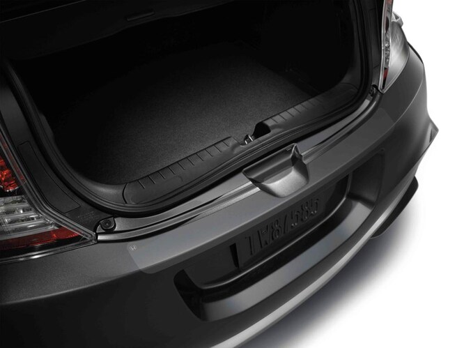 16262_CRZ_RearBumperApplique