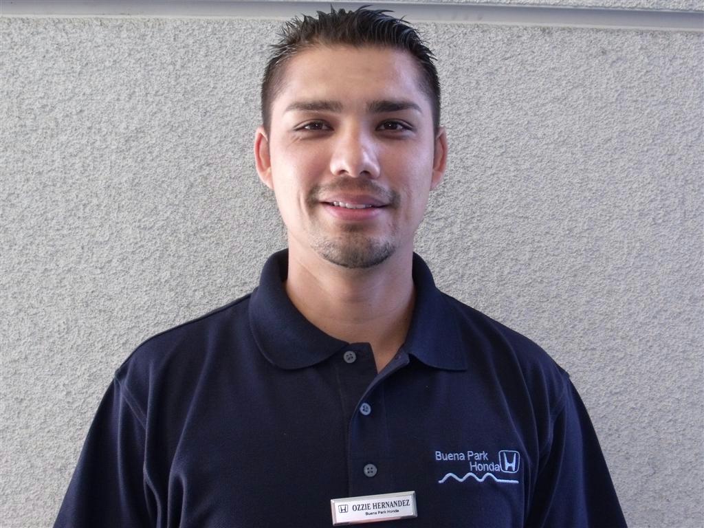 Ozzie Hernandez