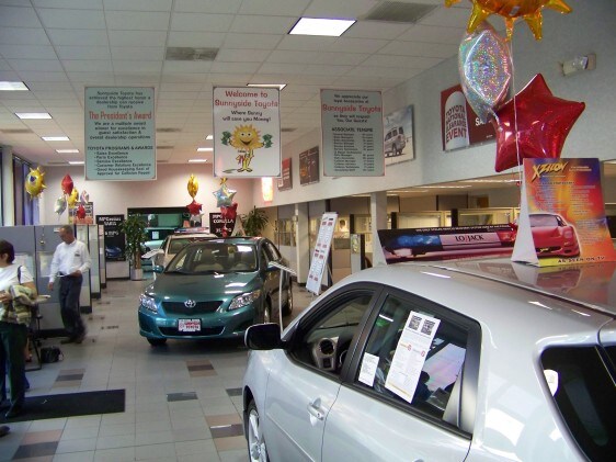 Sunnyside Toyota Scion Dealer in North Olmsted just outside Metro Cleveland