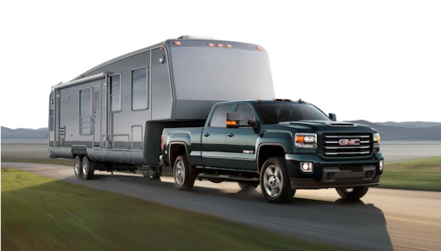 2018 GMC Sierra 2500HD towing